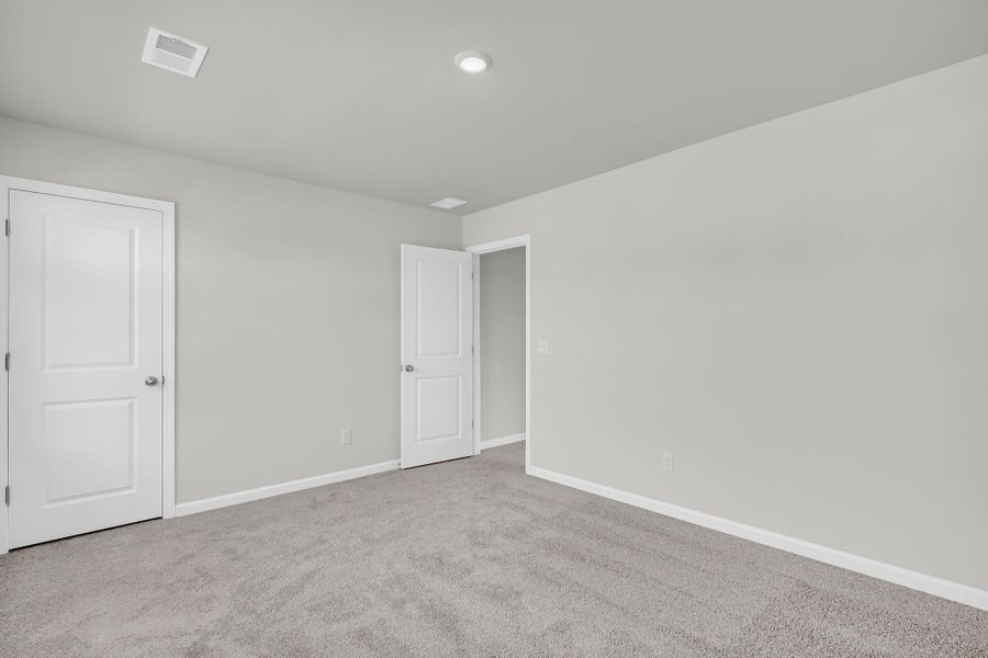 Spacious, unfurnished interior of a new home in Wildcat Chase, Summerville (Image 35). Spacious, unfurnished interior of a new home in Wildcat Chase, Summerville (Image 35).
