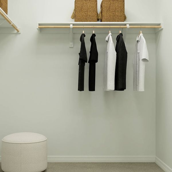 Bravo Owner's Suite Walk in Closet