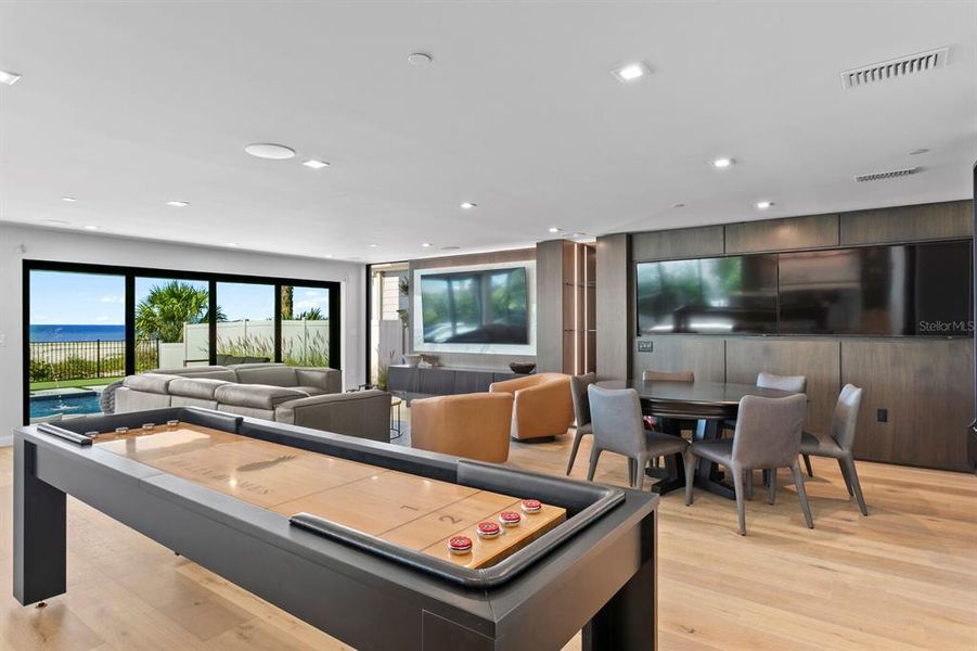 Community amenities in , Indian Rocks Beach (Image 85). Community amenities in , Indian Rocks Beach (Image 85).