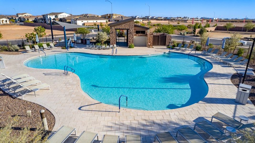 Community amenities in La Mira, Mesa (Image 31).