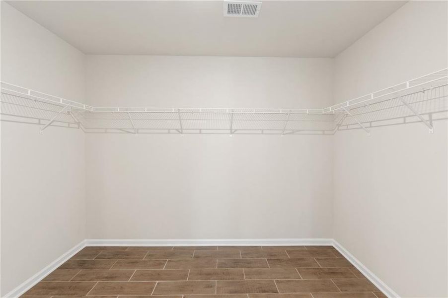 Spacious, unfurnished interior of a new home in Conner Springs, Social Circle (Image 23).