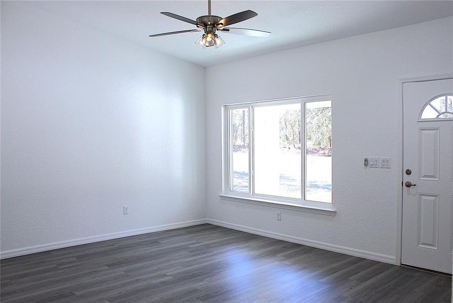 Spacious, unfurnished interior of a new home in , Ocklawaha (Image 17).