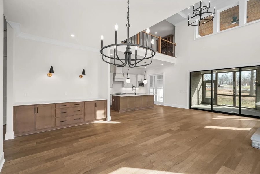 The Monroe B Dining Room The Monroe B Dining Room