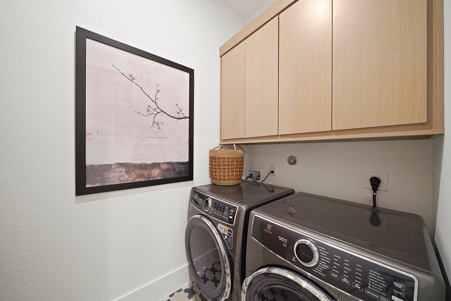 Close-up of interior finishes inside a home in COLTON - Fedrick Harris, Todd Mission (Image 21).
