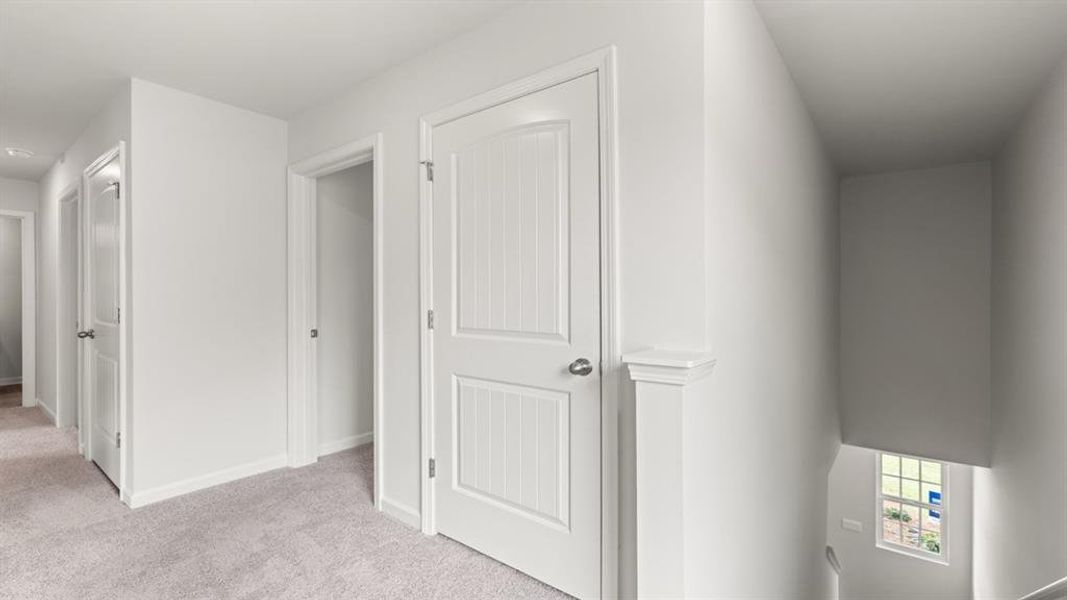 Spacious, unfurnished interior of a new home in Sherwood Manor, South Fulton (Image 21).