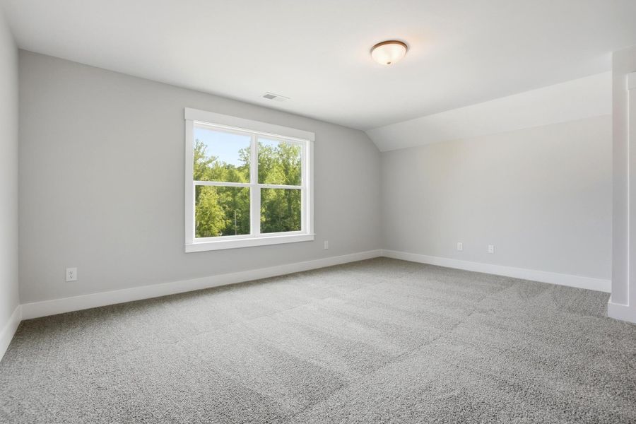 Spacious, unfurnished interior of a new home in Rone Creek, Waxhaw (Image 27). Spacious, unfurnished interior of a new home in Rone Creek, Waxhaw (Image 27).