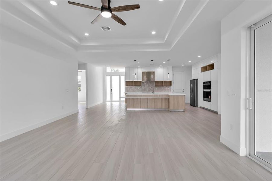 Spacious, unfurnished interior of a new home in , Punta Gorda (Image 57).
