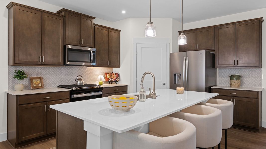 Furnished interior view inside a new home in Lone Oaks Farm, Cleveland (Image 10).
