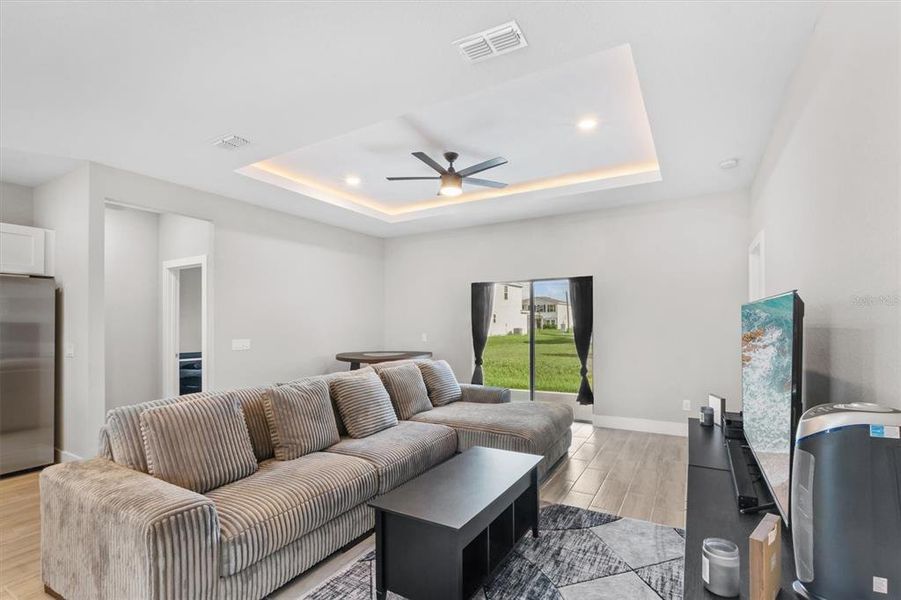 Furnished interior view inside a new home in , Kissimmee (Image 17).