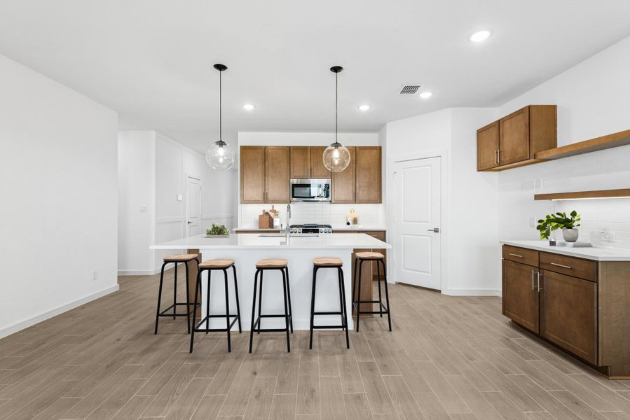 Furnished interior view inside a new home in River Ranch Trails, Dayton (Image 8).