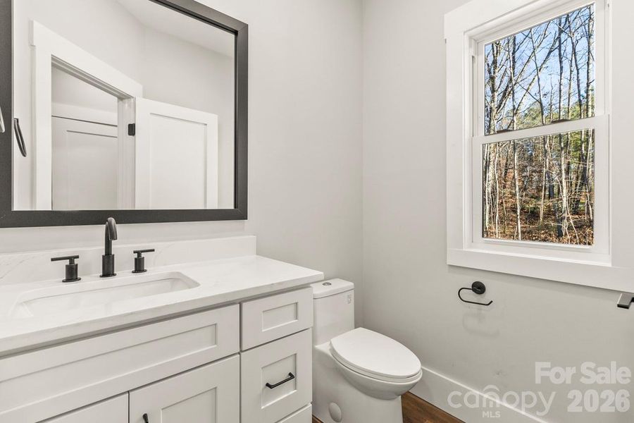 Image 47 of a home in .