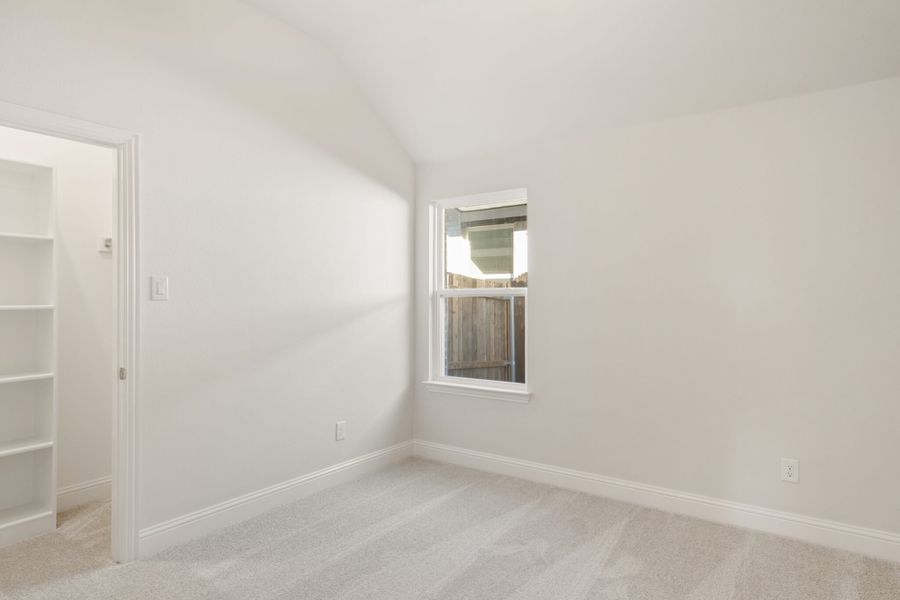 Spacious, unfurnished interior of a new home in Elevon, Lavon (Image 29).