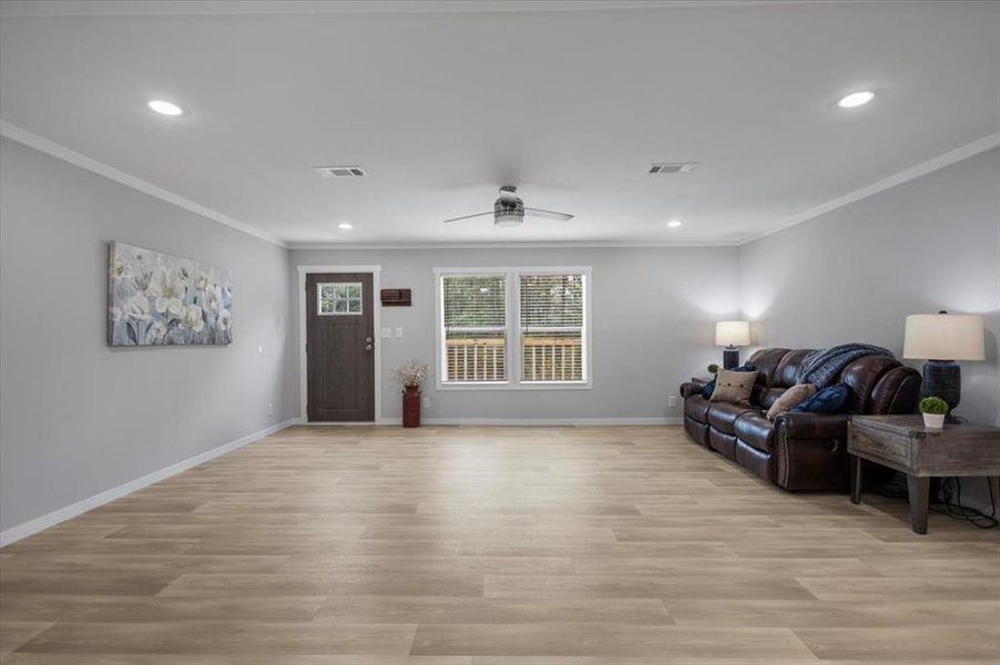 Spacious, unfurnished interior of a new home in , Lindale (Image 18). Spacious, unfurnished interior of a new home in , Lindale (Image 18).