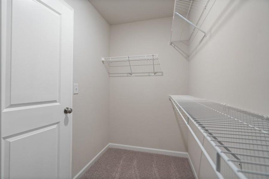 Spacious, unfurnished interior of a new home in , Mableton (Image 38).