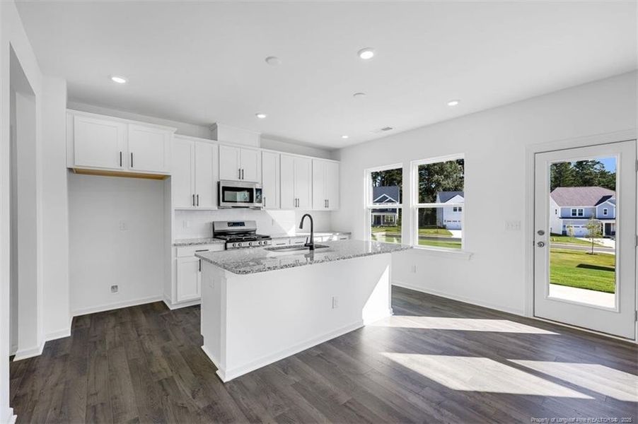 543 Claftin Street - Ready Now!