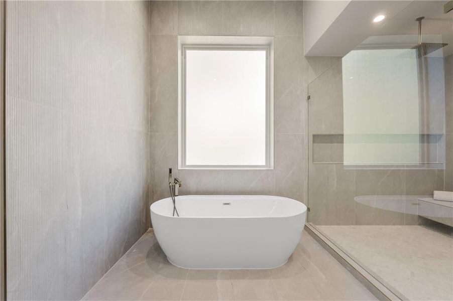 Furnished interior view inside a new home in , Atlanta (Image 54). Furnished interior view inside a new home in , Atlanta (Image 54).