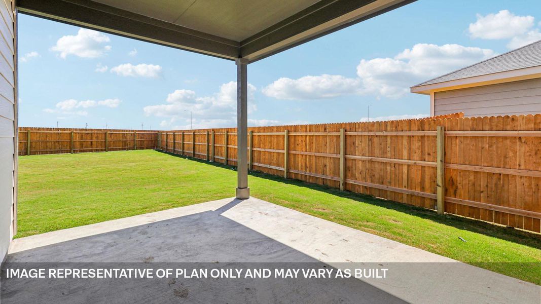 Exterior details and patio area of a home in Monarch Ranch, Manor (Image 4).