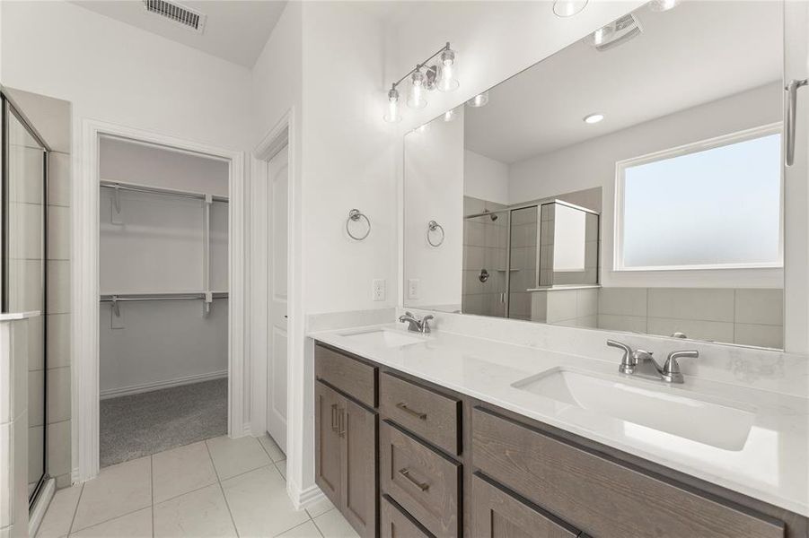 Furnished interior view inside a new home in Edgewater, Fate (Image 16). Furnished interior view inside a new home in Edgewater, Fate (Image 16).