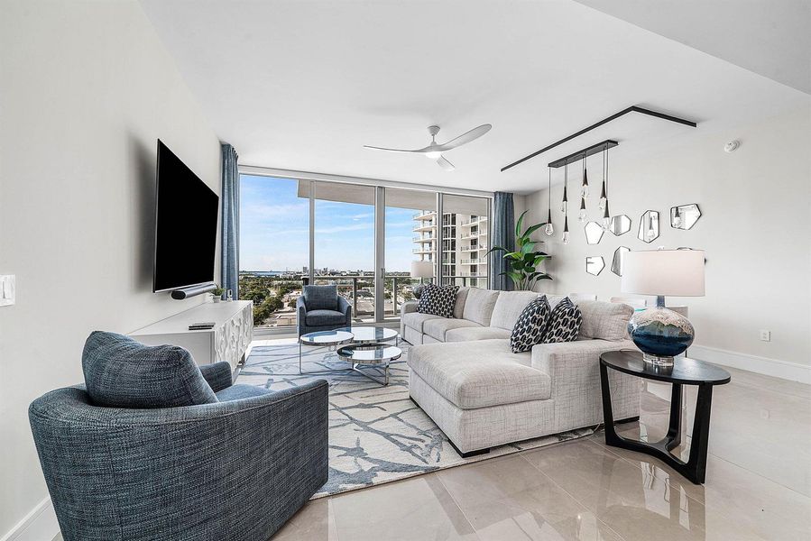 011-220LakeShoreDrive-1107-LakePark-FL-3 011-220LakeShoreDrive-1107-LakePark-FL-3