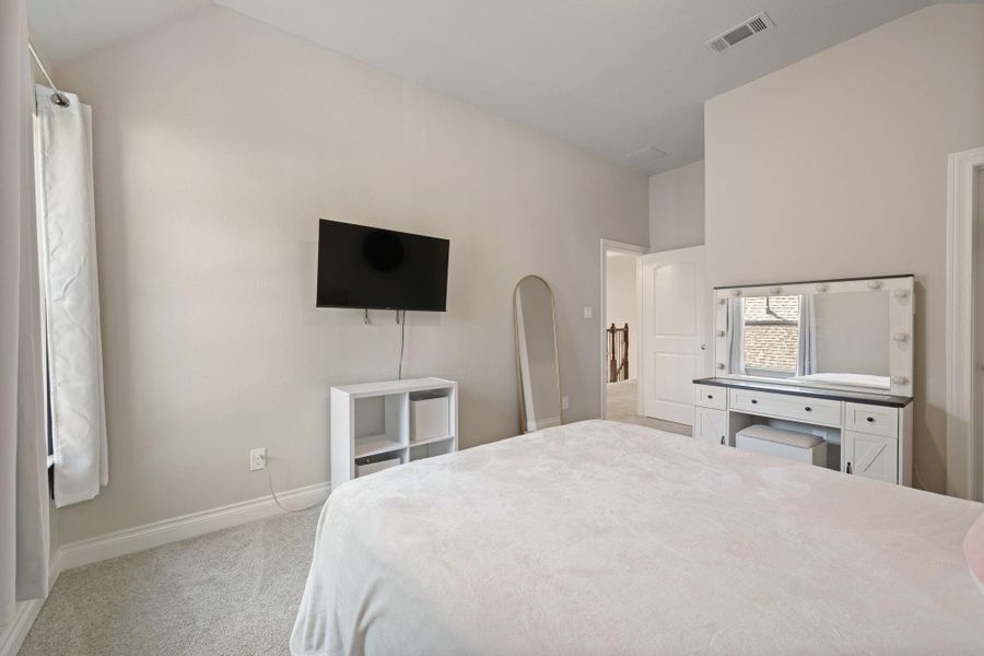 3rd bedroom - Upstairs 3rd bedroom - Upstairs