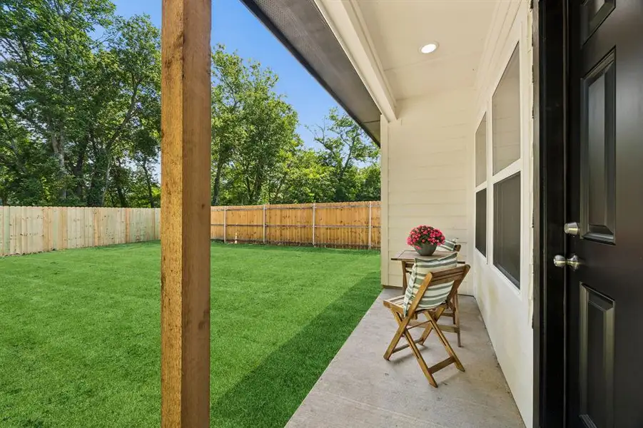 Covered patio with lighting