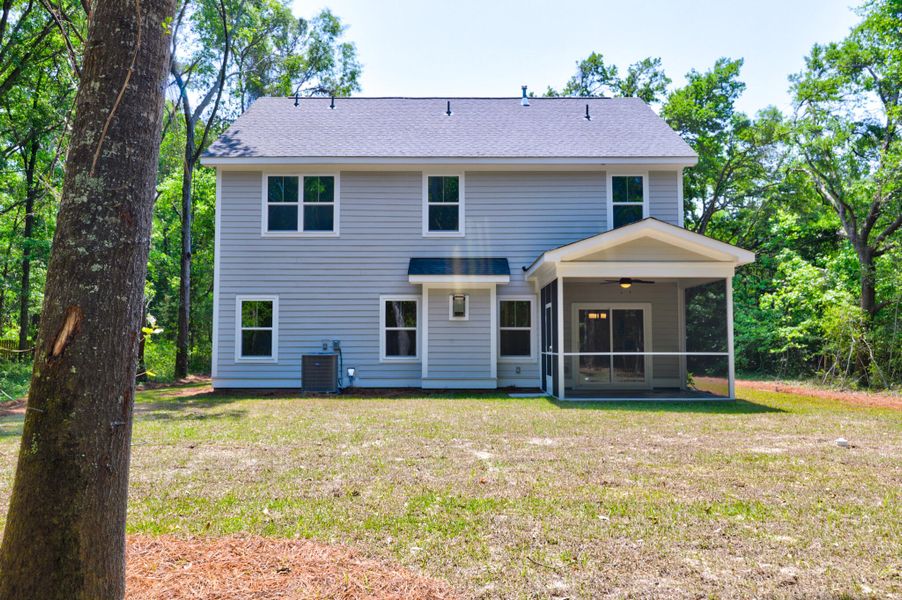Exterior details and patio area of a home in , Charleston (Image 3).