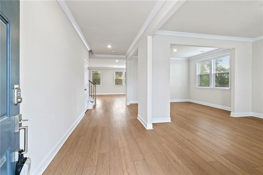 Spacious, unfurnished interior of a new home in , Lawrenceville (Image 25).