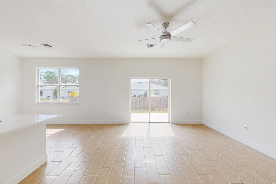 8050-97th-Ct-Vero-Beach-FL-32967-0503202