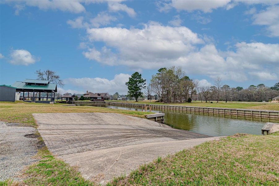 Community amenities in , Huntsville (Image 46).
