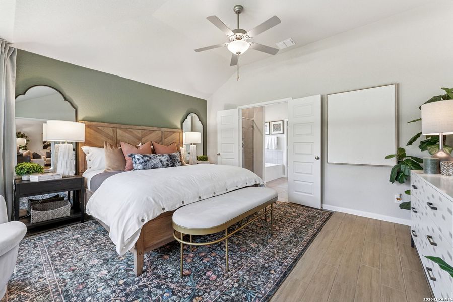 Furnished interior view inside a new home in Cinco Lakes, San Antonio (Image 5).