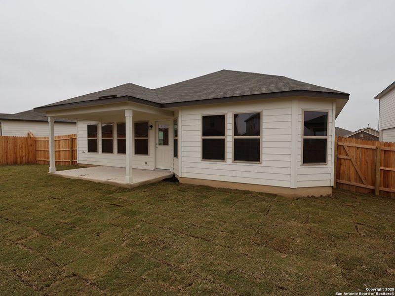 Exterior details and patio area of a home in Winding Brook, San Antonio (Image 19).