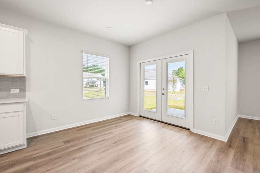 Spacious, unfurnished interior of a new home in Heartwood, Richmond Hill (Image 11). Spacious, unfurnished interior of a new home in Heartwood, Richmond Hill (Image 11).