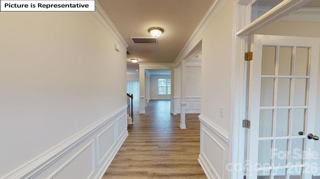 Spacious, unfurnished interior of a new home in Sylvan Creek, Denver (Image 36).