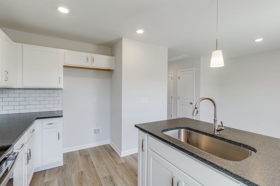 Furnished interior view inside a new home in Astoria, Columbia (Image 9).