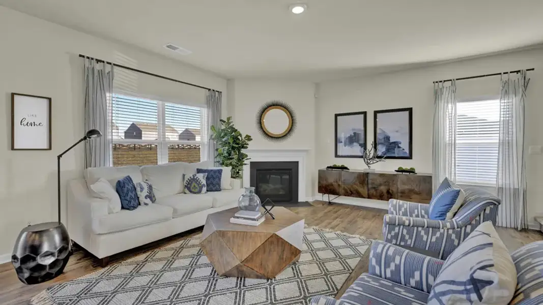 Representative furnished interior of a home built from the Mansfield by D.R. Horton in Reina Vista, Loudon (Image 17). Representative furnished interior of a home built from the Mansfield by D.R. Horton in Reina Vista, Loudon (Image 17).