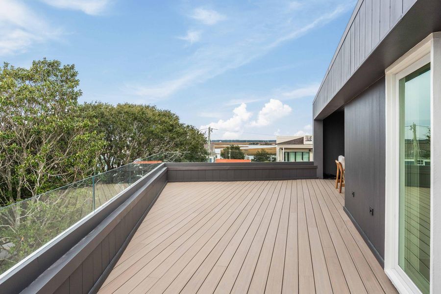 Exterior details and patio area of a home in , Isle Of Palms (Image 27).