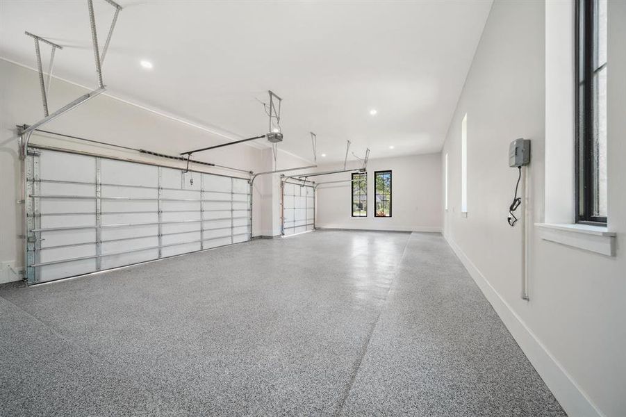 Spacious, unfurnished interior of a new home in , Montgomery (Image 16).