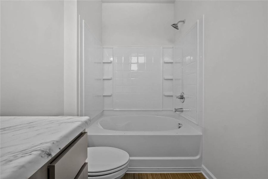 Image 31 of a home in Hillcrest Park.