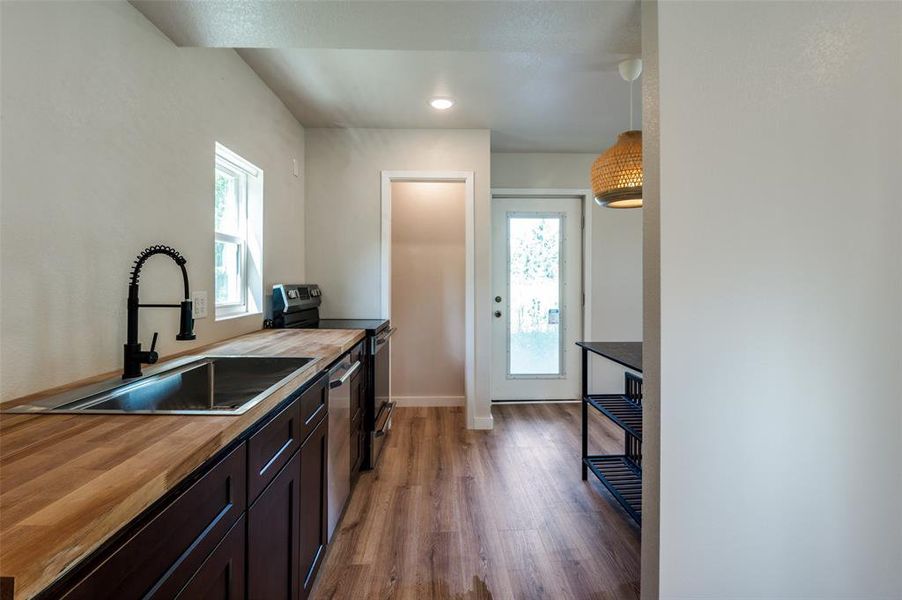 Furnished interior view inside a new home in , Blue Ridge (Image 8).