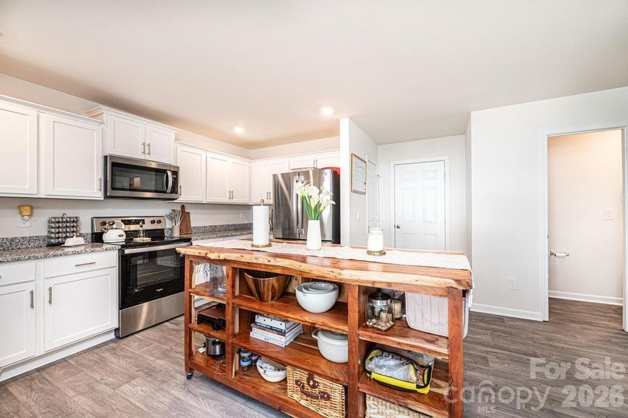 Furnished interior view inside a new home in Mills at Long Creek, Dallas (Image 38).