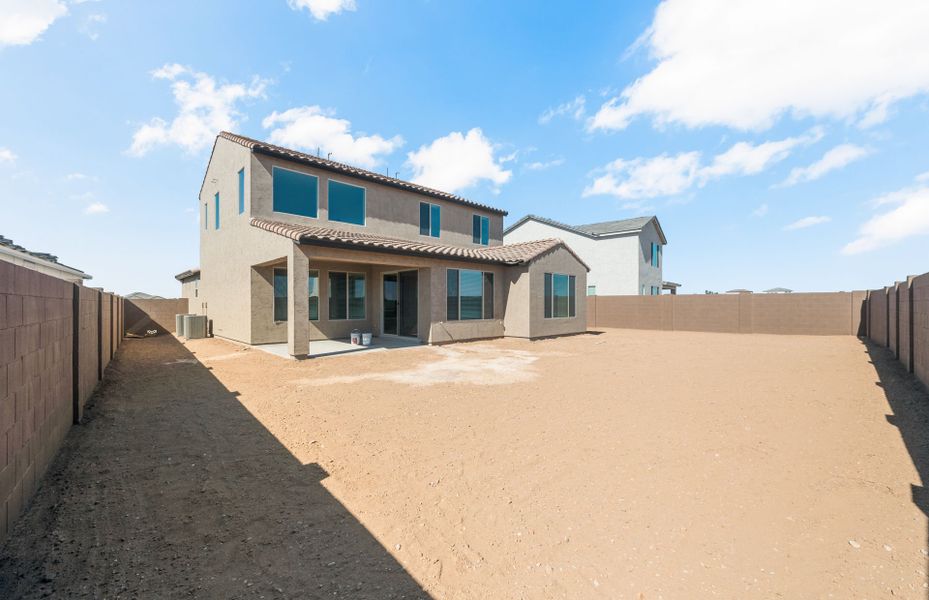 Exterior details and patio area of a home in Soleo, San Tan Valley (Image 3).