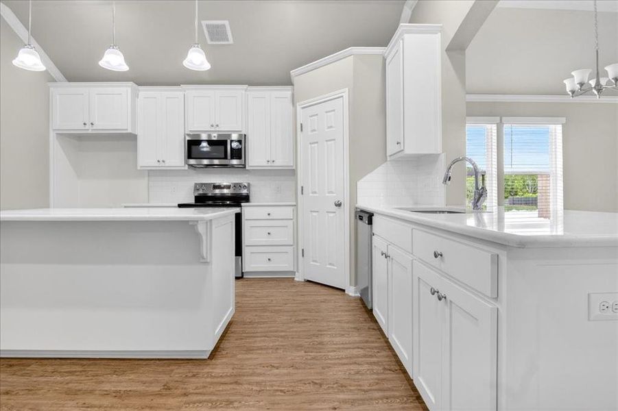 Furnished interior view inside a new home in , Robinson (Image 6).