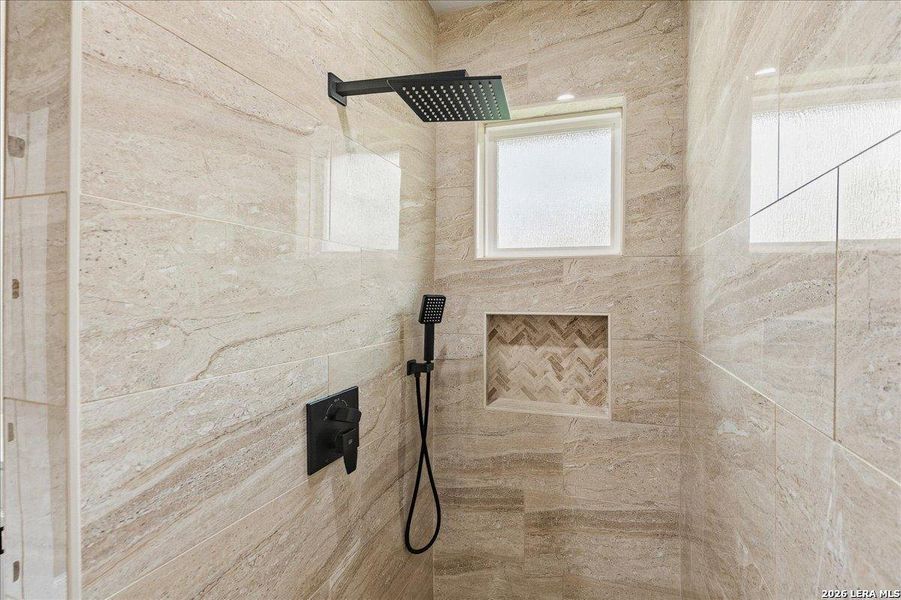 Close-up of interior finishes inside a home in , La Vernia (Image 21).