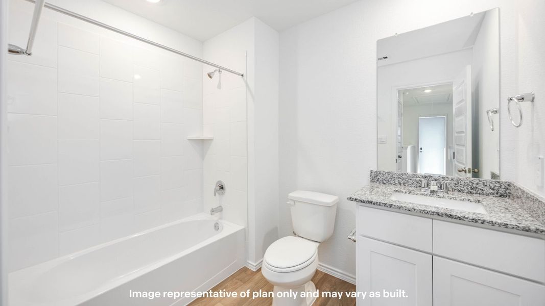 Representative furnished interior of a home built from the Fallow by D.R. Horton in Deer Meadows, Odessa (Image 10).