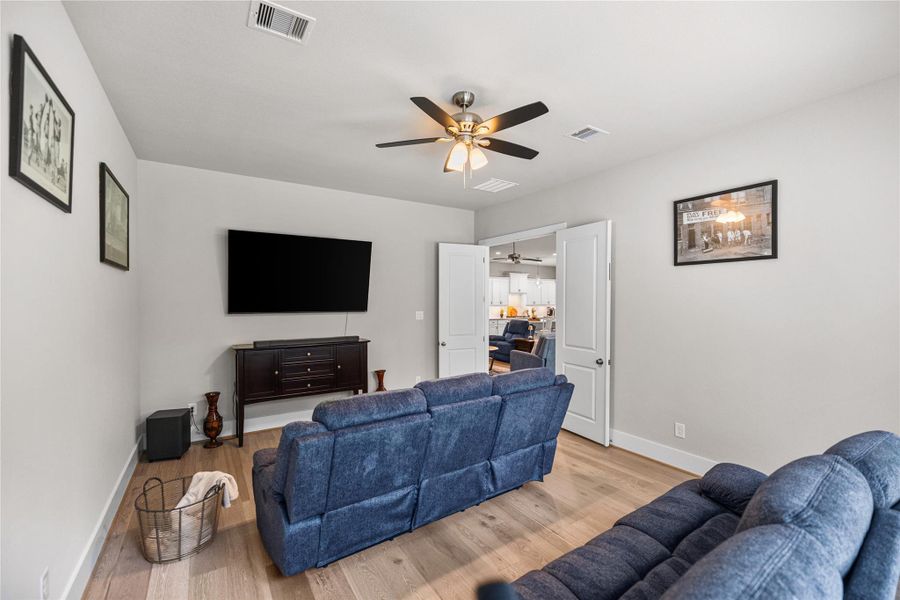 Furnished interior view inside a new home in Ridgelake Shores, Montgomery (Image 9).