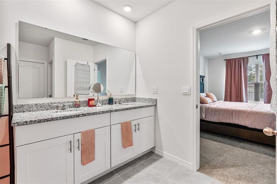 Furnished interior view inside a new home in , Deland (Image 7).
