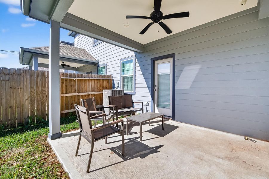 Exterior details and patio area of a home in , Houston (Image 24).