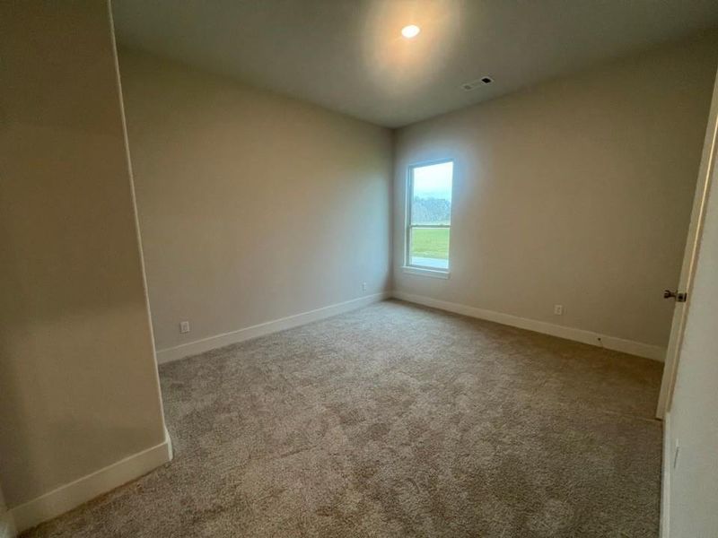 Spacious, unfurnished interior of a new home in Fannin Ranch, Leonard (Image 11).
