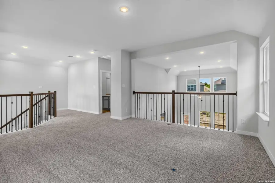 Spacious, unfurnished interior of a new home in Hickory Ridge, Elmendorf (Image 13).