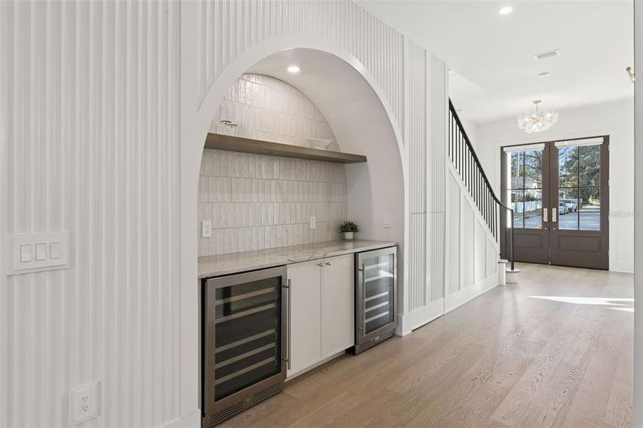 Furnished interior view inside a new home in , Orlando (Image 16).